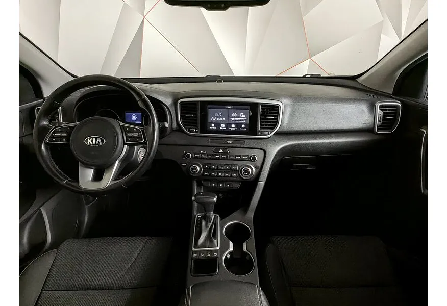 Kia Sportage 2.0 MPI AT 4WD (150 л.с.) Luxe Белый в АВИЛОН. Слайд №14