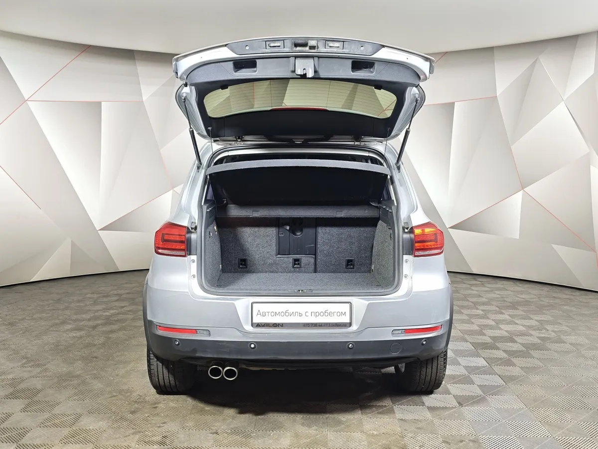 Volkswagen Tiguan 1.4 TSI BlueMotion DSG (150 л.с.) Sport&Style Черный в АВИЛОН. Слайд №11