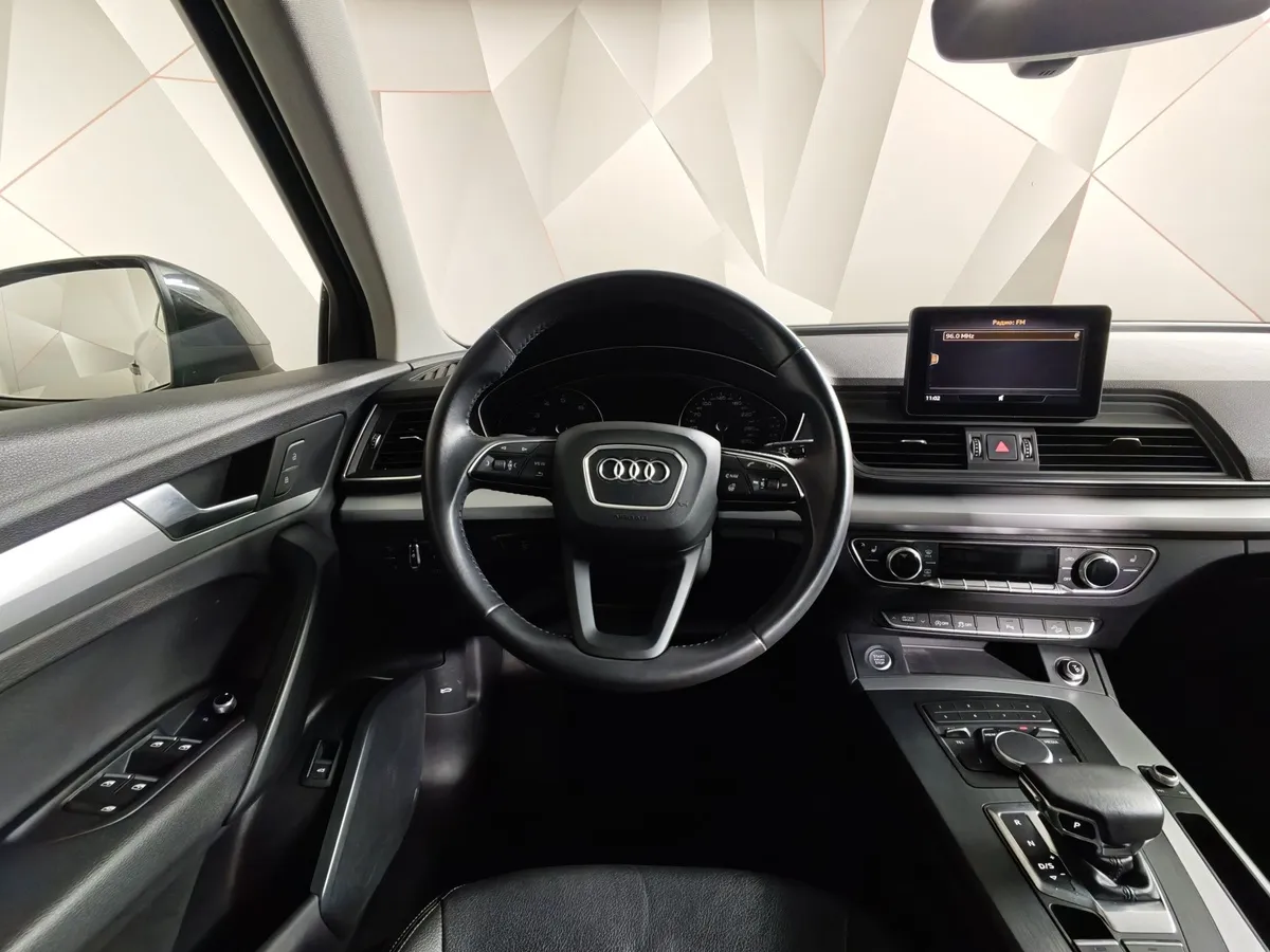 Audi Q5 2.0 TFSI S tronic quattro (249 л.с.) Sport Черный в АВИЛОН. Слайд №19