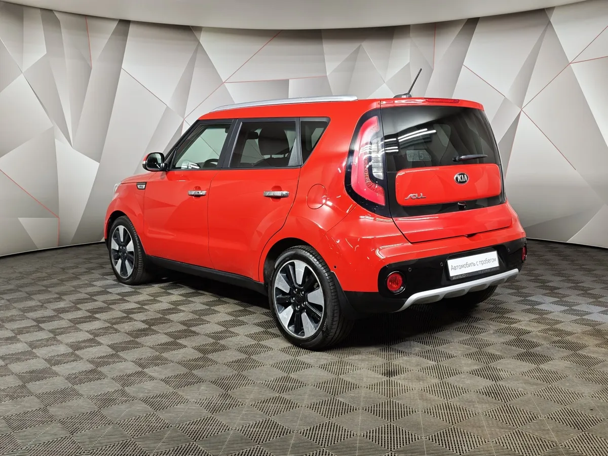 Kia Soul 2.0 MPI AT (150 л.с.) Classic Красный в АВИЛОН. Слайд №4