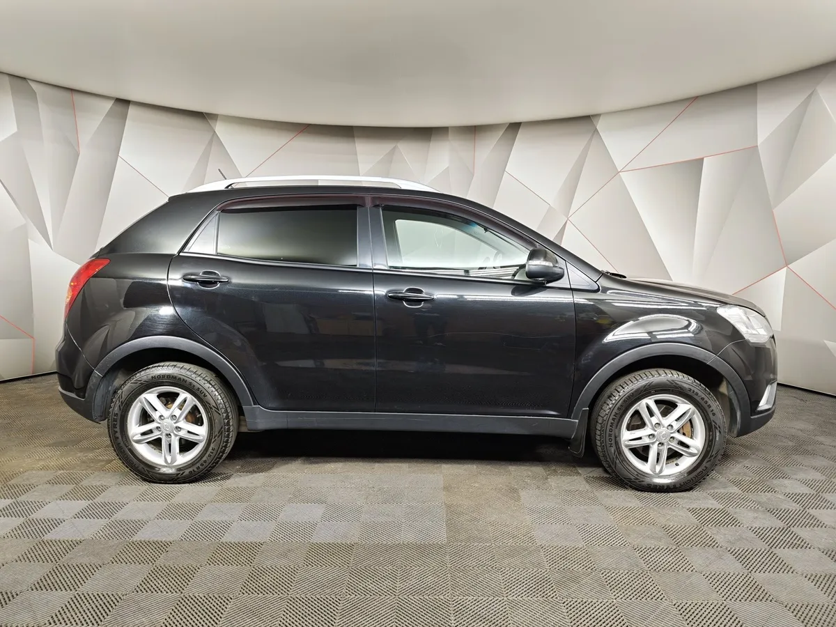 SsangYong Actyon 2.0 AT AWD (149 л.с.) Черный в АВИЛОН. Слайд №6