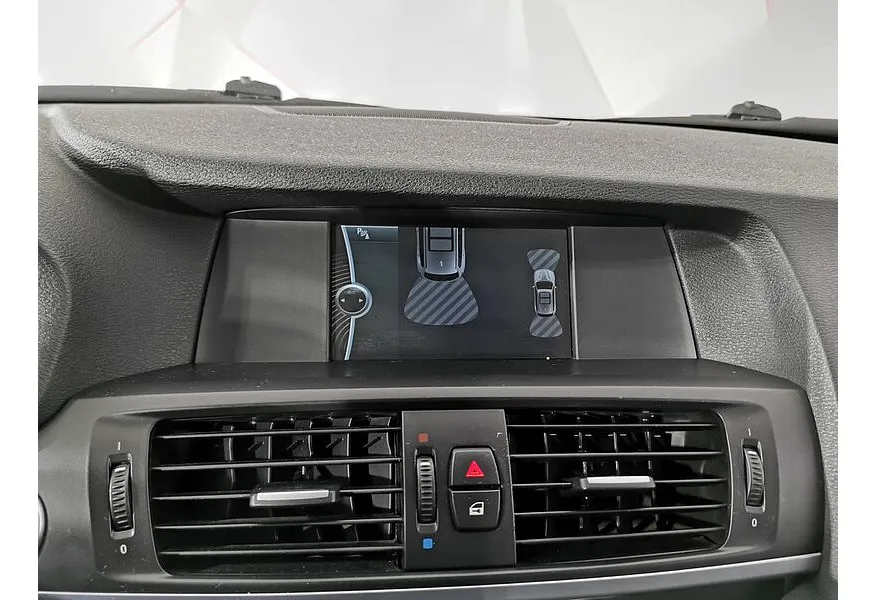 BMW X3 xDrive20d AT (184 л.с.) Base Локальная сборка Черный в АВИЛОН. Слайд №16