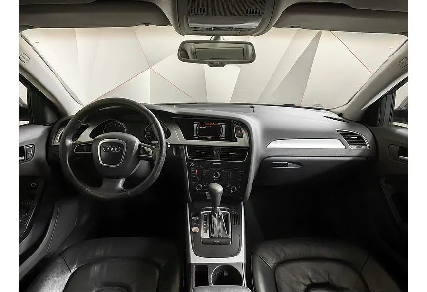 Audi A4 1.8 TFSI multitronic (160 л.с.) Черный в АВИЛОН. Слайд №13 Audi A4 1.8 TFSI multitronic (160 л.с.) Черный в АВИЛОН. Слайд №13