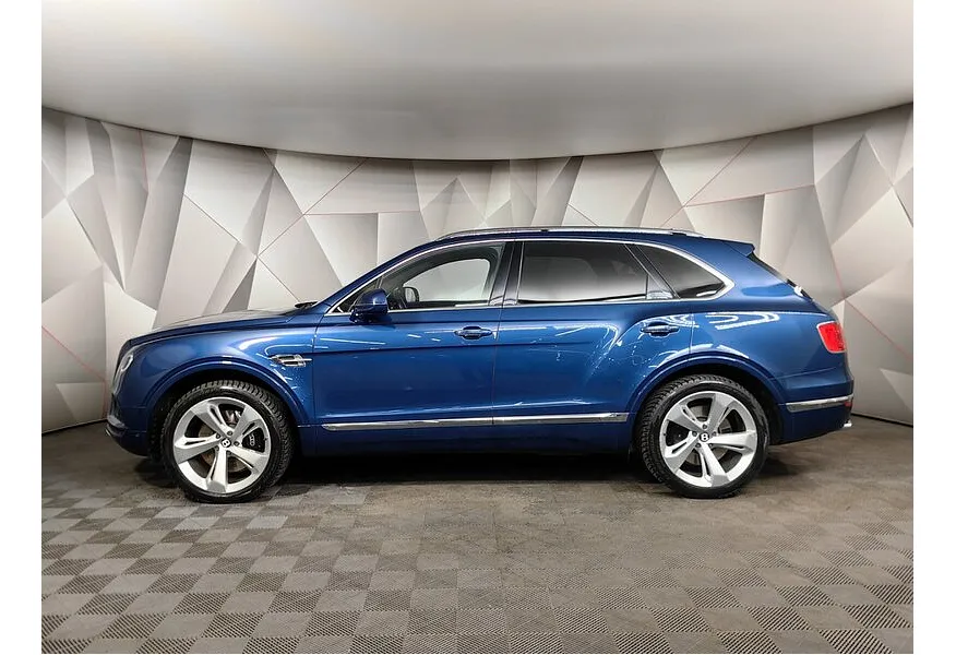 Bentley Bentayga 6.0 AT AWD (608 л.с.) Синий в АВИЛОН. Слайд №5