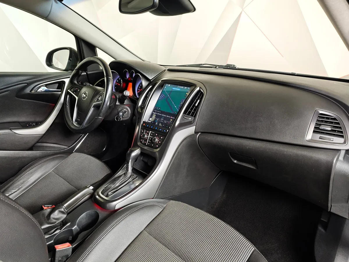Opel Astra 1.4 Turbo AT (140 л.с.) Серый в АВИЛОН. Слайд №12