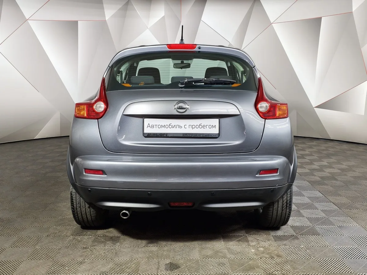 Nissan Juke 1.6 CVT (117 л.с.) Серый в АВИЛОН. Слайд №8
