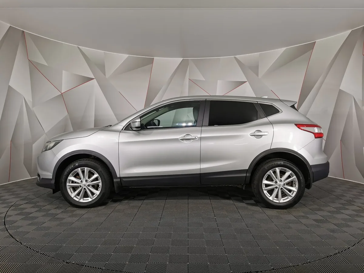 Nissan Qashqai 2.0 CVT (144 л.с.) Серебристый в АВИЛОН. Слайд №5