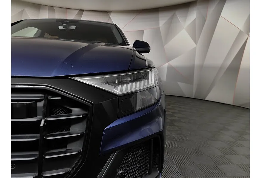 Audi Q8 45 TDI Tiptronic quattro (249 л.с.) Синий в АВИЛОН. Слайд №10
