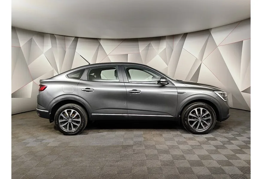 Renault Arkana 1.6 CVT 2WD (114 л.с.) Серый в АВИЛОН. Слайд №6