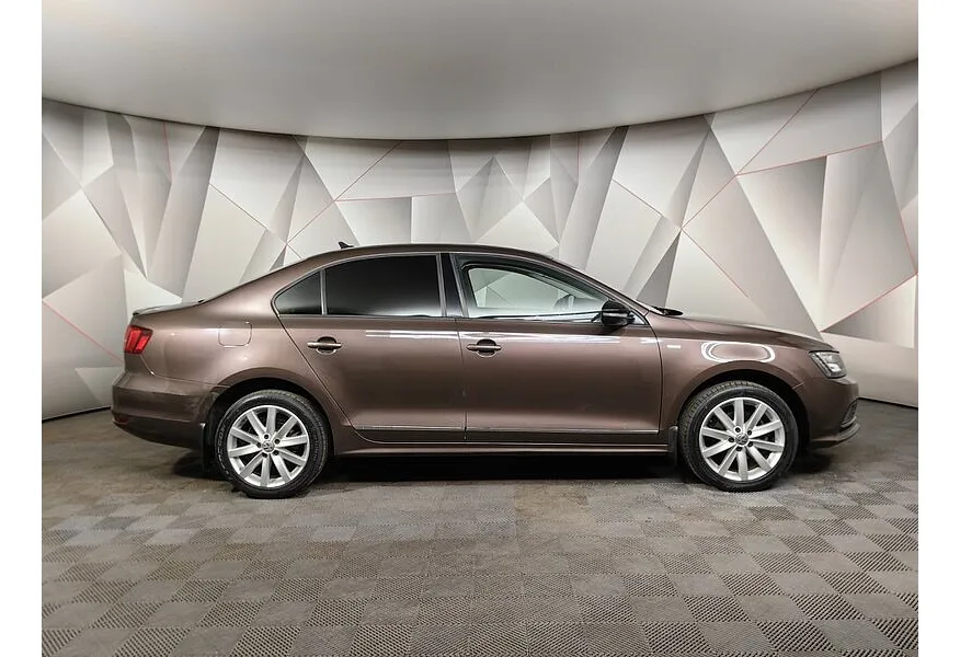 Volkswagen Jetta 1.6 AT (105 л.с.) Comfortline Коричневый в АВИЛОН. Слайд №6
