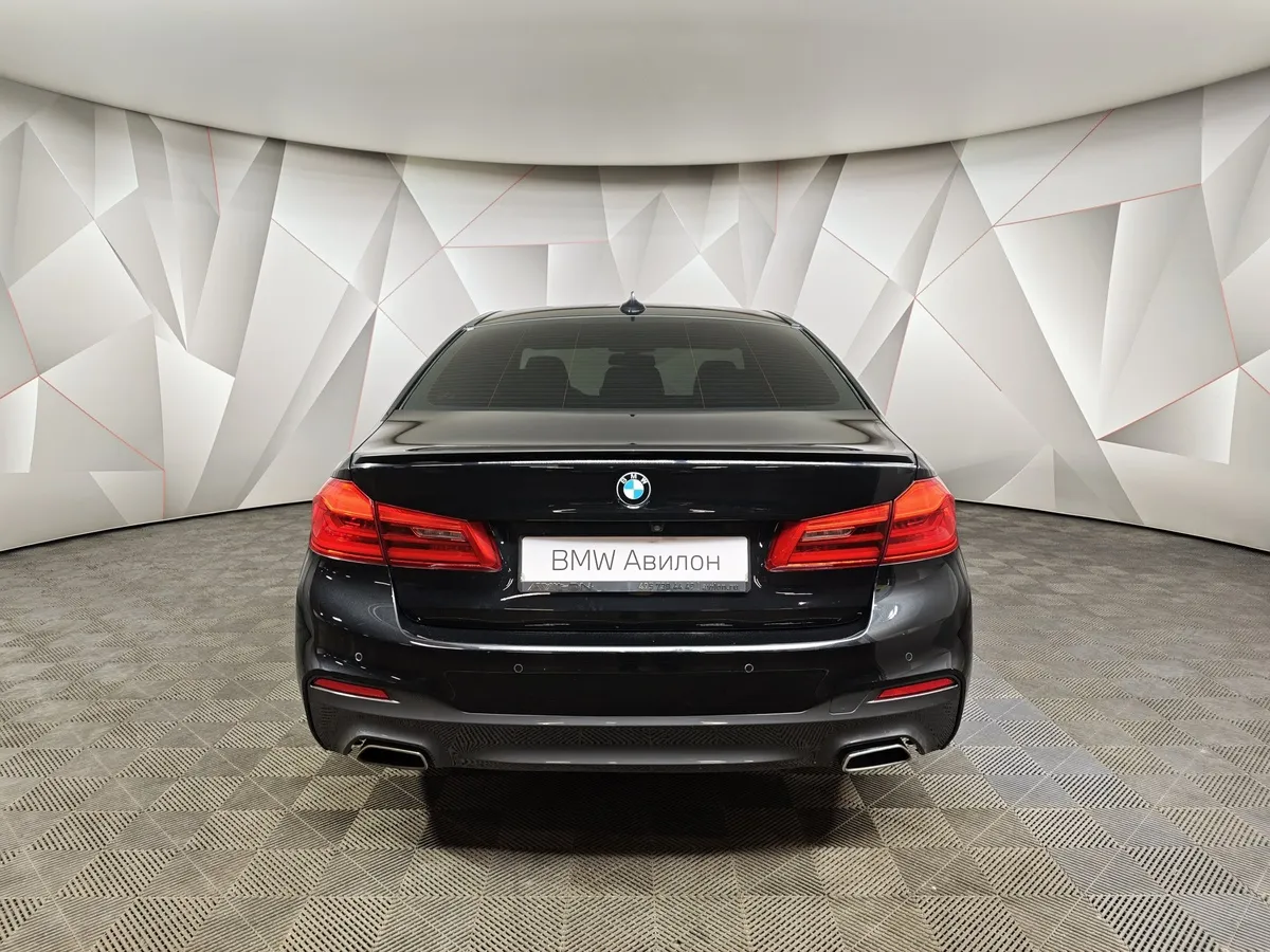 BMW 5 серия 530i xDrive Steptronic (249 л.с.) Черный в АВИЛОН. Слайд №4 BMW 5 серия 530i xDrive Steptronic (249 л.с.) Черный в АВИЛОН. Слайд №4