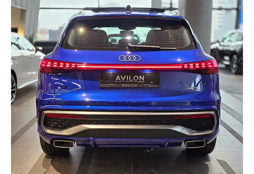 Audi Q5 2.0 TDI S tronic quattro (204 л.с.) Синий в АВИЛОН. Слайд №4