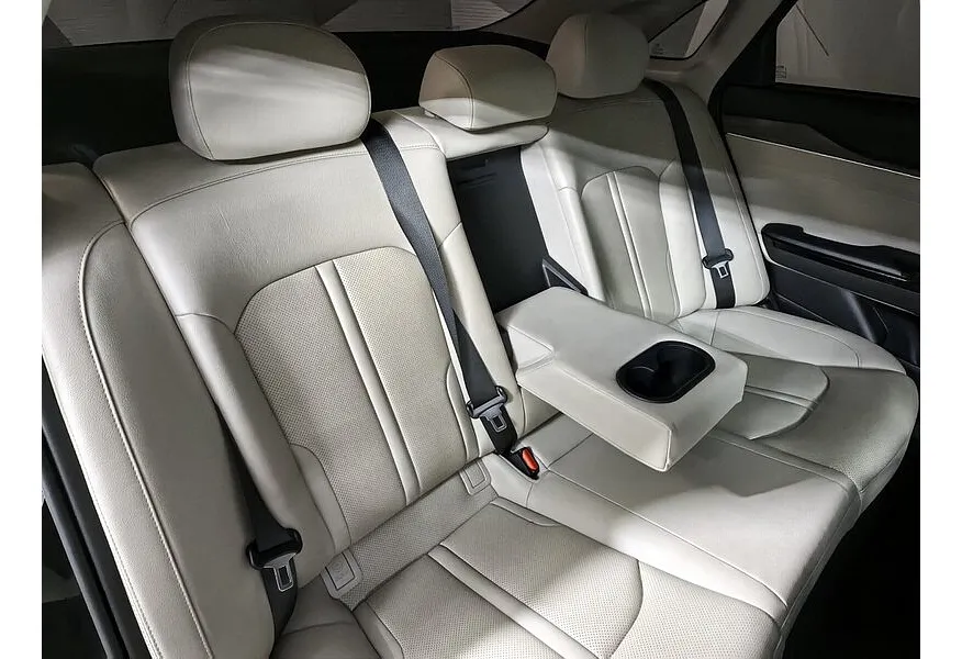 Kia K5 2.5 GDI AT 2WD (194 л.с.) Luxe Черный в АВИЛОН. Слайд №17