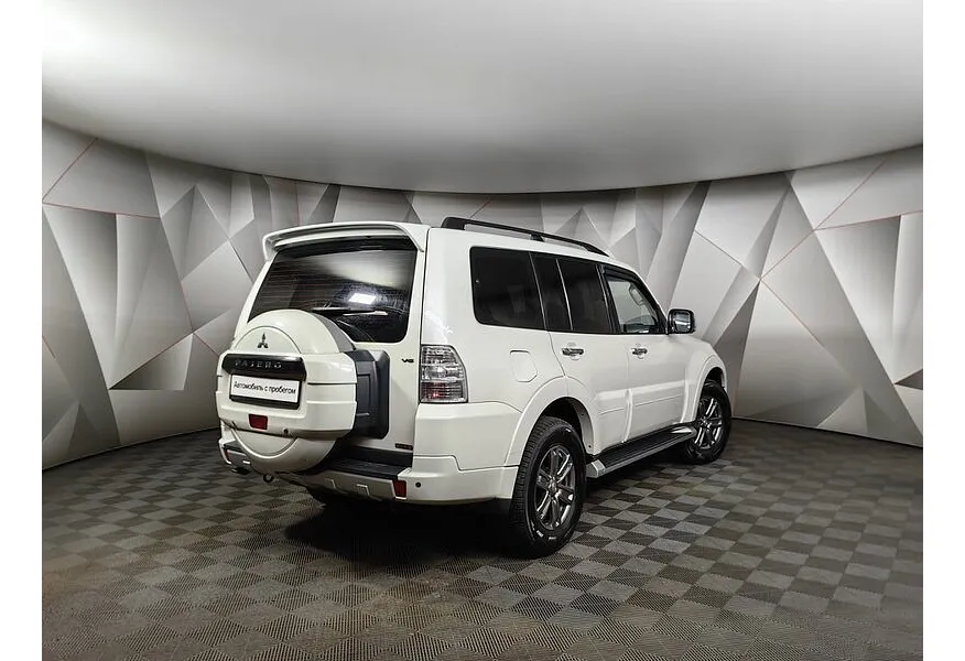 Mitsubishi Pajero 3.5 AT AWD (189 л.с.) Белый в АВИЛОН. Слайд №2 Mitsubishi Pajero 3.5 AT AWD (189 л.с.) Белый в АВИЛОН. Слайд №2
