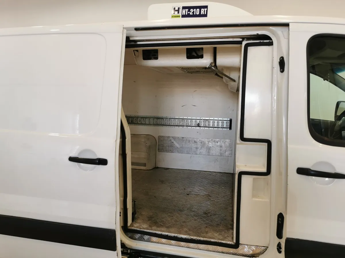 Citroen Jumpy 1.6 HDi MT L2 2.5т (90 л.с.) Белый в АВИЛОН. Слайд №14