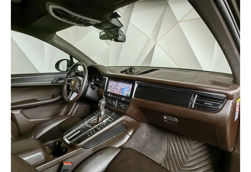 Porsche Macan 2.9 AMT (440 л.с.) GTS Коричневый в АВИЛОН. Слайд №13