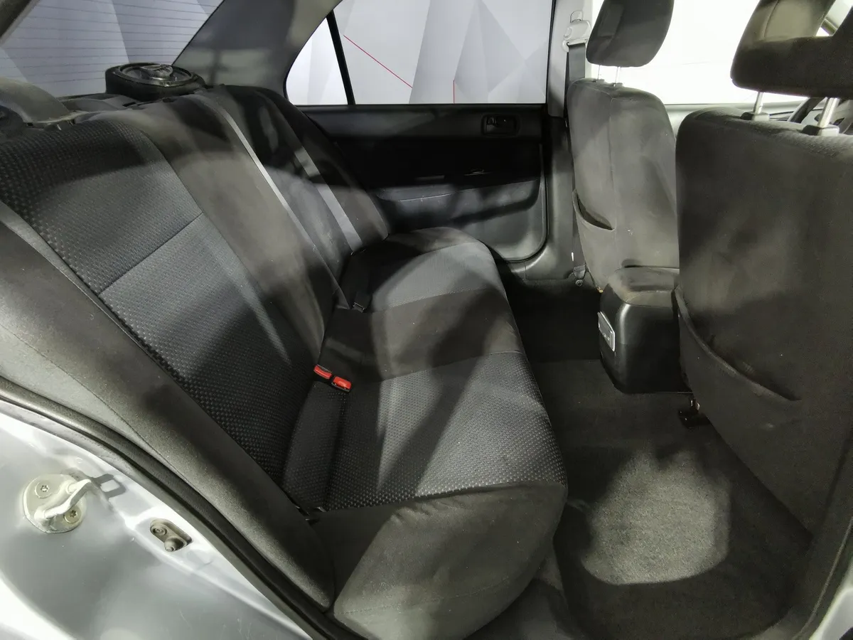 Mitsubishi Lancer 1.6 MT (98 л.с.) Серый в АВИЛОН. Слайд №15