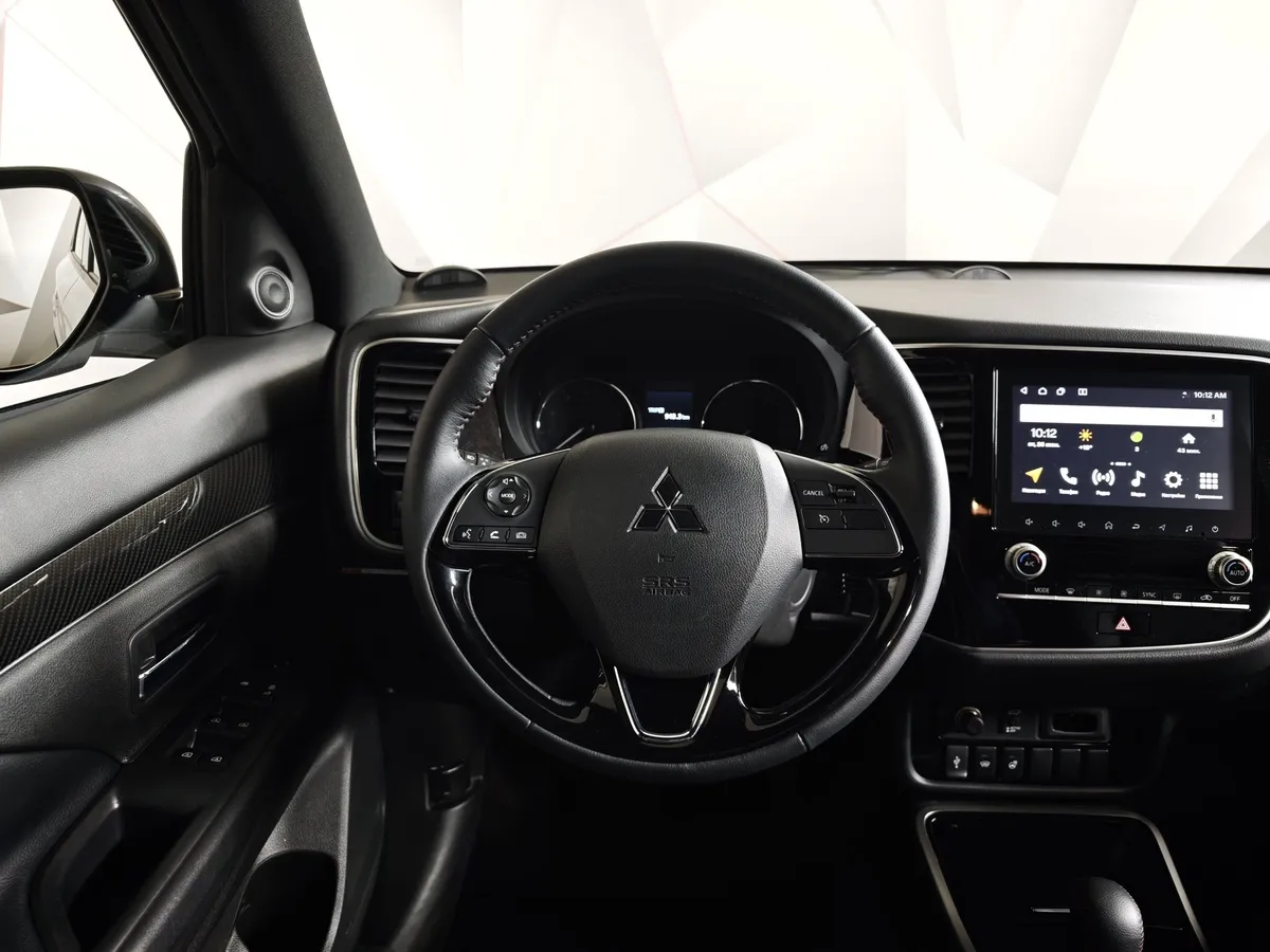 Mitsubishi Outlander 2.0 MIVEC CVT 4WD (146 л.с.) Instyle Комбинированный в АВИЛОН. Слайд №20