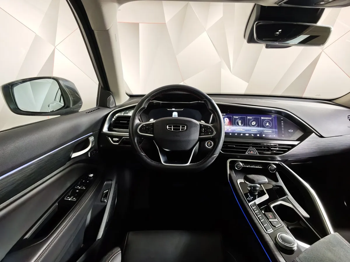 Geely Tugella 2.0 AT AWD (238 л.с.) Flagship Серый в АВИЛОН. Слайд №19