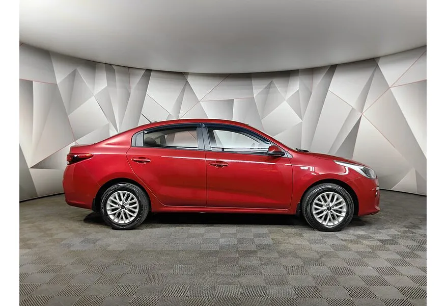 Kia Rio 1.6 MT (123 л.с.) Красный в АВИЛОН. Слайд №6