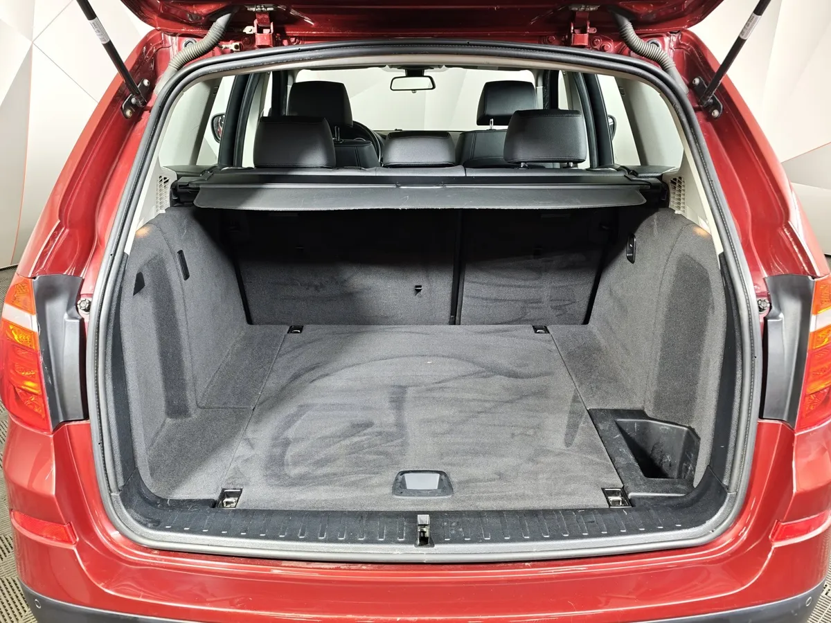 BMW X3 xDrive20i AT (184 л.с.) Base Локальная сборка Красный в АВИЛОН. Слайд №9