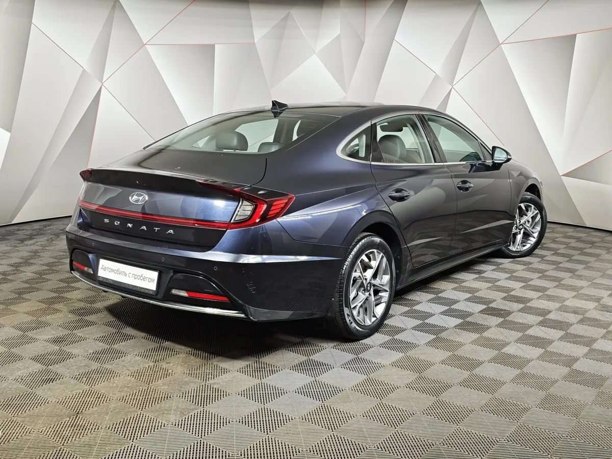 Hyundai Sonata 2.0 MPI (150 л.с.) Business Синий в АВИЛОН. Слайд №2