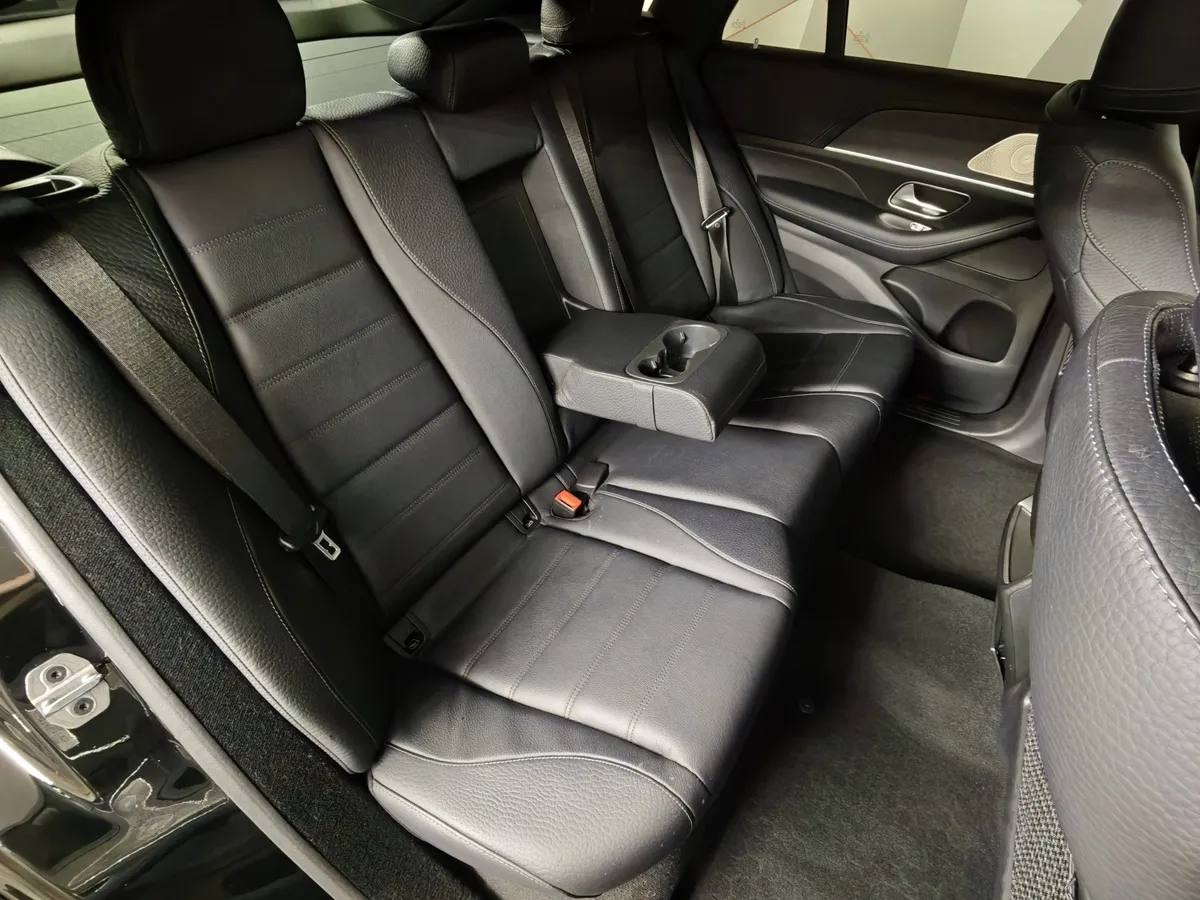 Mercedes-Benz GLE Купе 350 d 4MATIC 9G-TRONIC (249 л.с.) Черный в АВИЛОН. Слайд №17