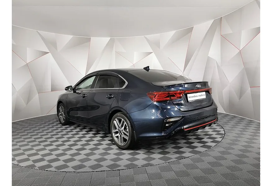 АВИЛОН - Kia Cerato 2.0 MPI AT (150 л.с.) GT Line Синий - slide 5