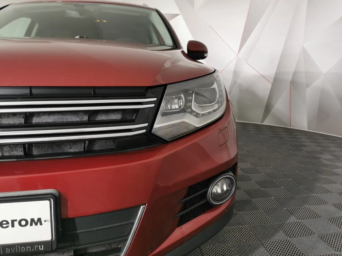 Volkswagen Tiguan 2.0 TSI 4Motion AT (170 л.с.) Trend & Fun Красный в АВИЛОН. Слайд №10