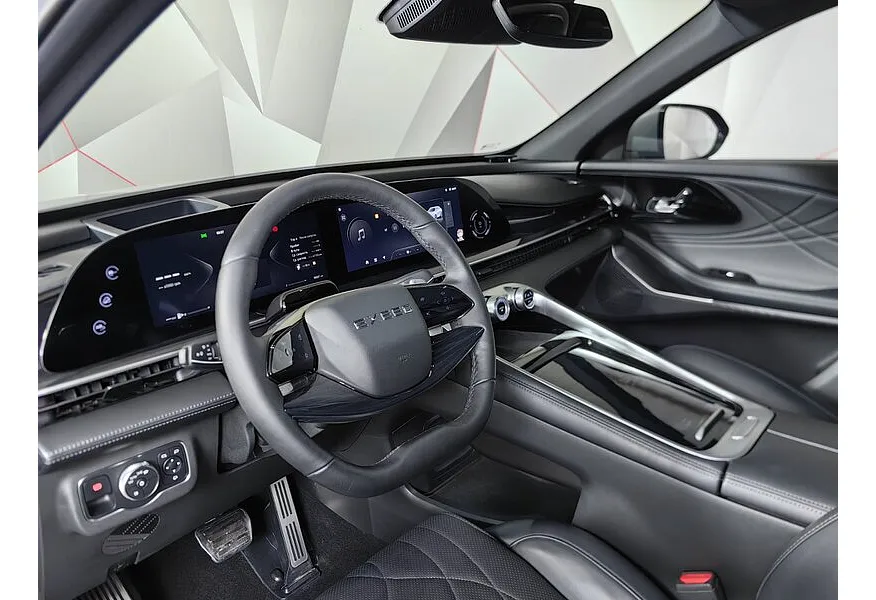 EXEED RX 2.0T DCT 4WD (249 л.с.) Platinum Серый в АВИЛОН. Слайд №19