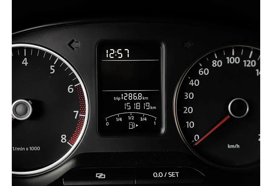 Volkswagen Polo 1.4 DSG (85 л.с.) Comfortline Красный в АВИЛОН. Слайд №17