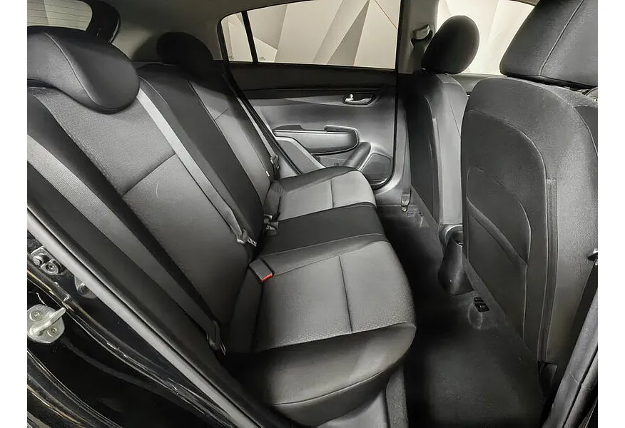 Kia Rio X 1.6 AT (123 л.с.) Luxe Черный в АВИЛОН. Слайд №12