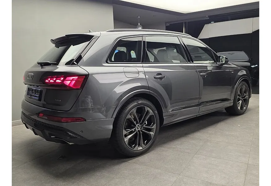 Audi Q7 3.0 TDI Tiptronic quattro (286 л.с.) Серый в АВИЛОН. Слайд №6