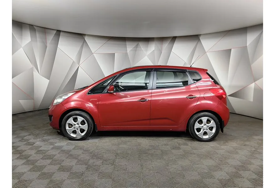 Kia Venga 1.6 AT (125 л.с.) Красный в АВИЛОН. Слайд №5