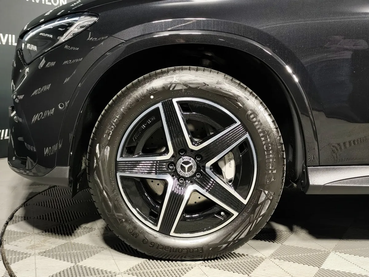 Mercedes-Benz GLC Купе 260 9G-TRONIC 4MATIC (204 л.с.) Черный в АВИЛОН. Слайд №14