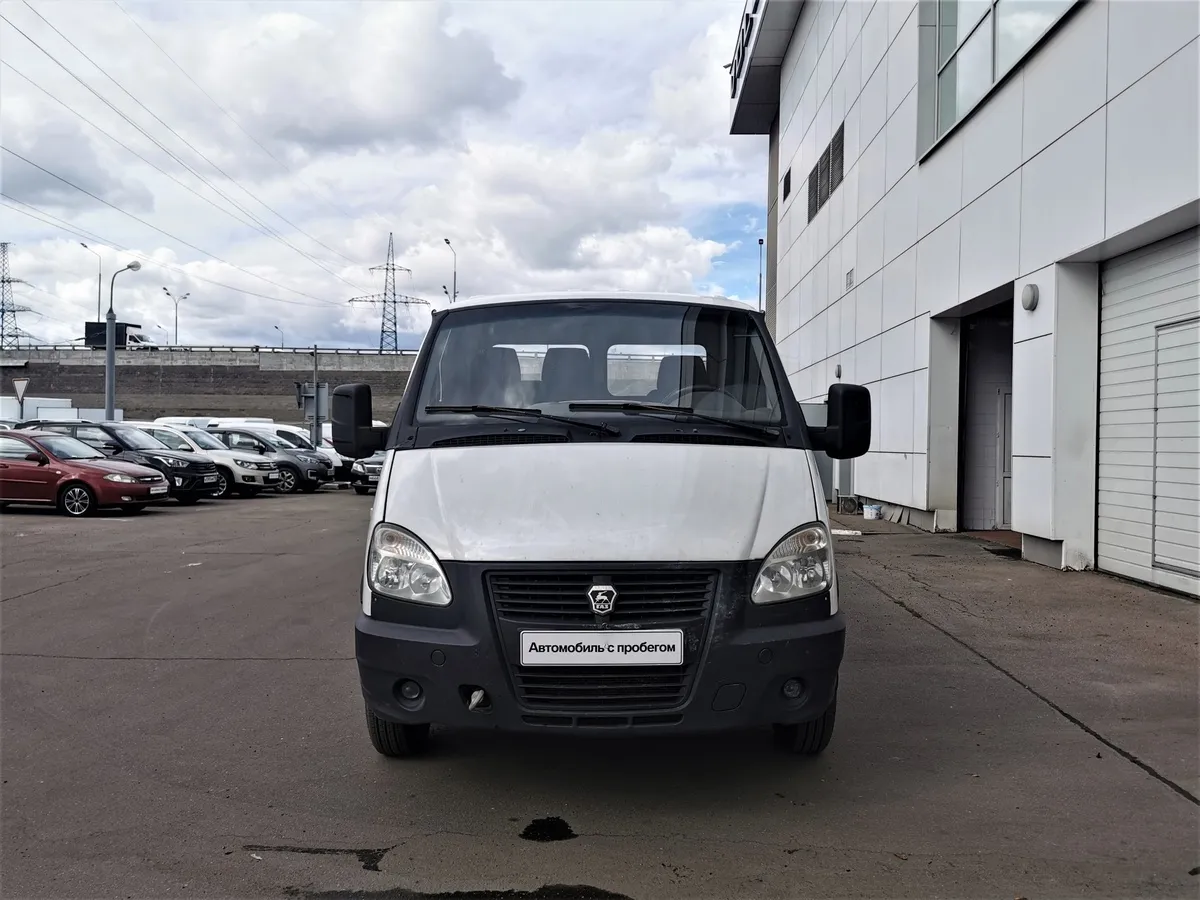 ГАЗ ГАЗель Бизнес 2.7 MT RWD DRW (107 л.с.) Белый в АВИЛОН. Слайд №7