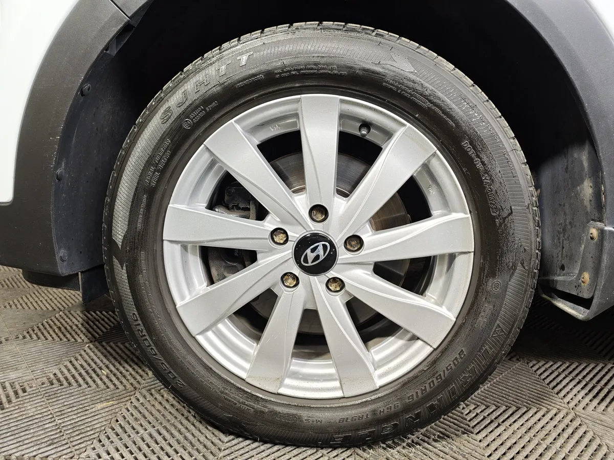 Hyundai Creta 2.0 AT (149 л.с.) Travel Белый в АВИЛОН. Слайд №9