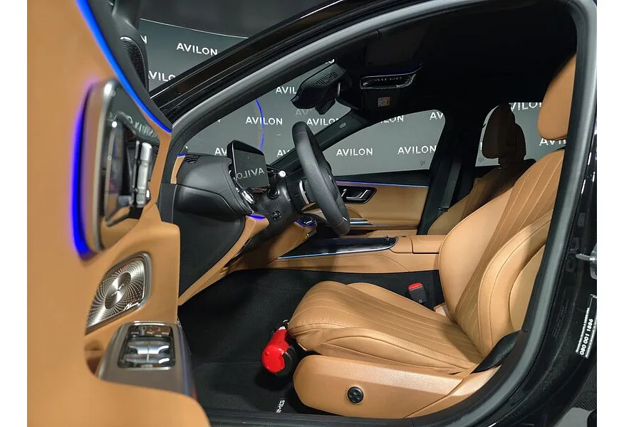 Mercedes-Benz E-Класс E 300 4MATIC (258 л.с.) Черный в АВИЛОН. Слайд №14