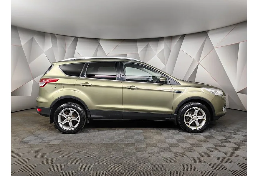 Ford Kuga 1.6 EcoBoost AT AWD (150 л.с.) Titanium Зеленый в АВИЛОН. Слайд №6