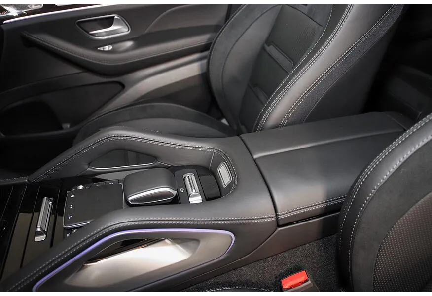 Mercedes-Benz GLS 63 4MATIC PLUS 9G-TRONIC (612 л.с.) Белый в АВИЛОН. Слайд №17