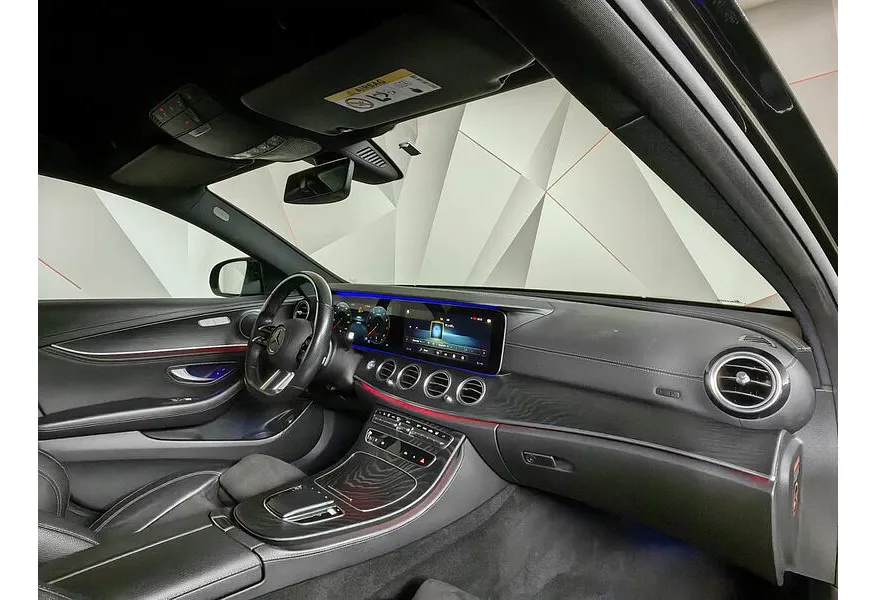 Mercedes-Benz E-Класс E 200 4MATIC 9G-TRONIC (197 л.с.) Sport (Локальная сборка) Черный в АВИЛОН. Слайд №15