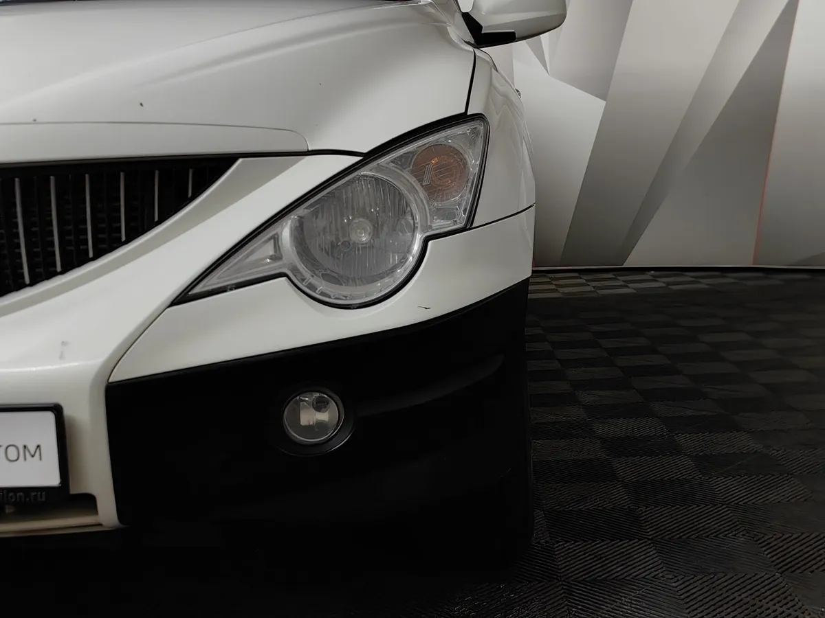 SsangYong Actyon 2.0 TD MT 2WD (141 л.с.) Белый в АВИЛОН. Слайд №10