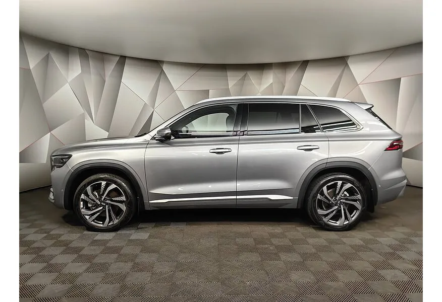 Geely Monjaro 2.0T 8AT 4WD (238 л.с.) Flagship Серый в АВИЛОН. Слайд №6