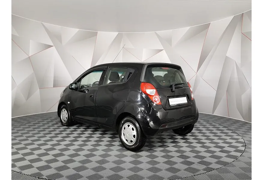 LIVE. Слайд №7