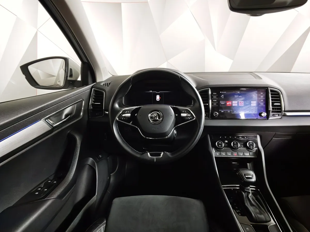 Skoda Karoq 1.4 AT FWD (150 л.с.) Ambition Белый в АВИЛОН. Слайд №20