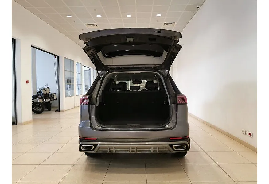 Chery Tiggo 8 Pro Max 1.6T DCT FWD (186 л.с.) Elite Серый в АВИЛОН. Слайд №11