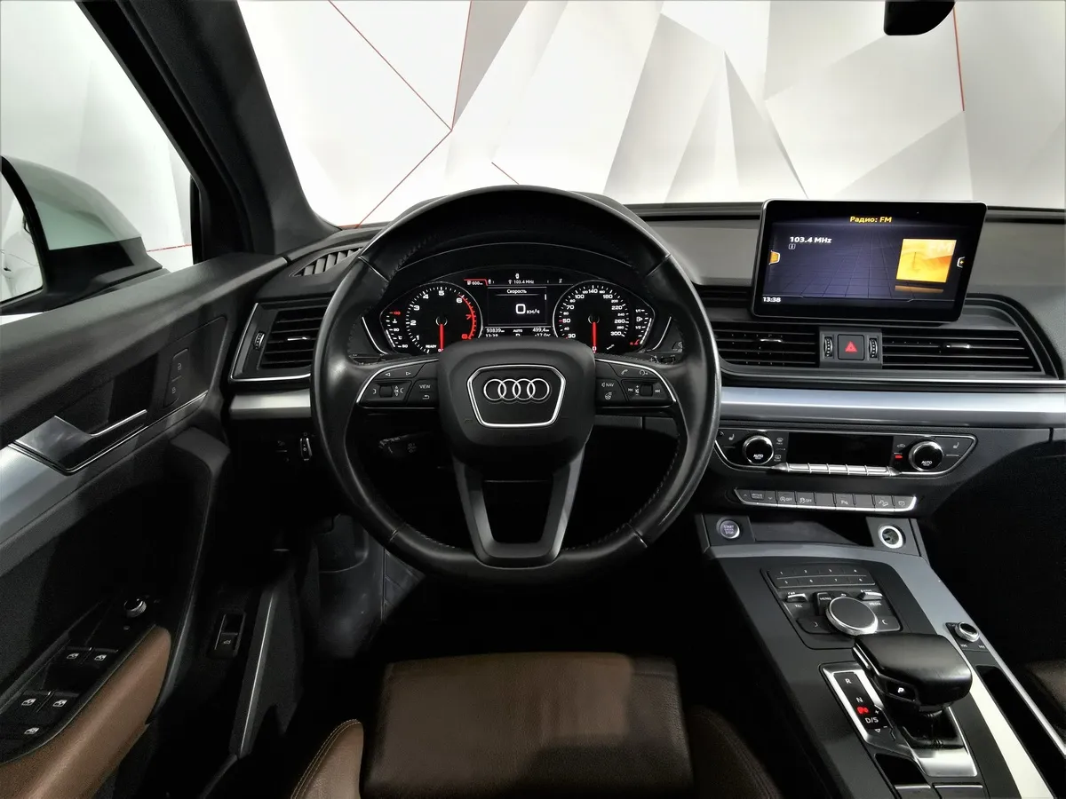 Audi Q5 2.0 TFSI S tronic quattro (249 л.с.) Sport Белый в АВИЛОН. Слайд №19