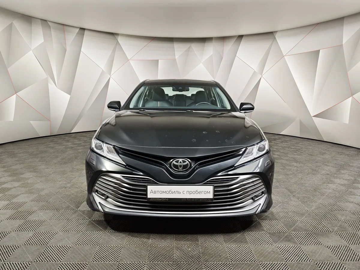 Toyota Camry 2.5 AT (181 л.с.) Черный в АВИЛОН. Слайд №7