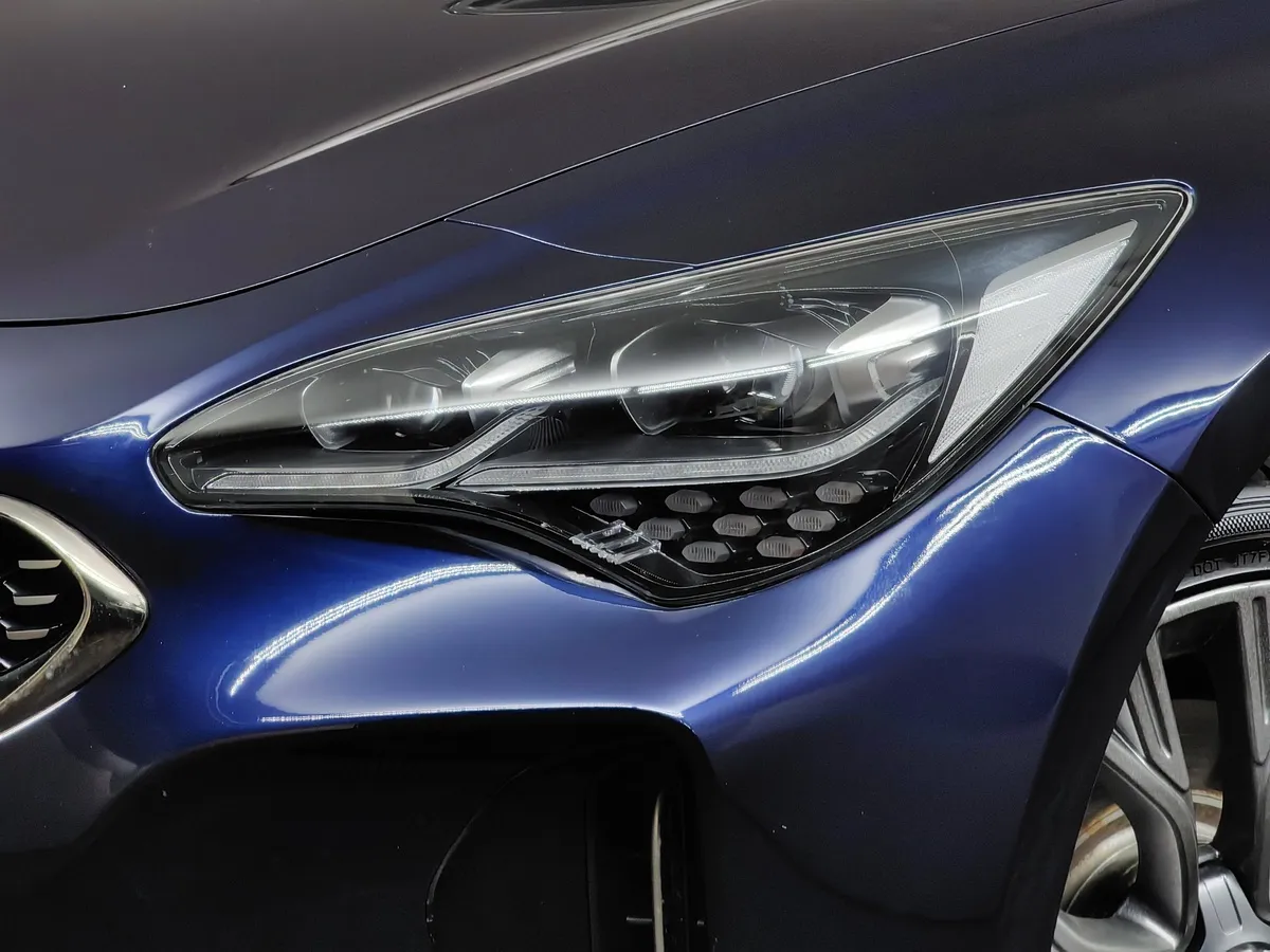 Kia Stinger 2.0 AT (247 л.с.) Comfort Синий в АВИЛОН. Слайд №10