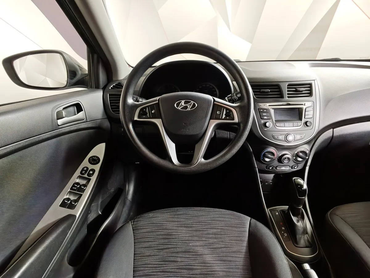 Hyundai Solaris 1.6 AT (123 л.с.) Active Plus Черный в АВИЛОН. Слайд №20